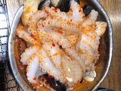 -鑫釜山海鲜烧烤(鑫丰国际店)