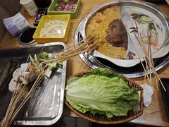 -牛串门串串香(东直门簋街总店)