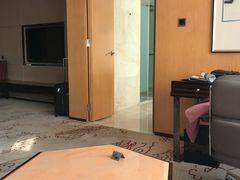 -中山利和希尔顿酒店