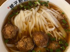 -矮子粉店1985·长沙米粉(湘春路店)