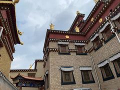 -噶丹松赞林寺