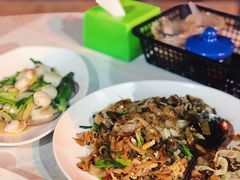 -量贩海鲜餐厅