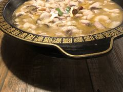 -新记印象酸菜鱼馆(天阳亲子广场店)