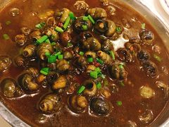 -虾弄弄海派小龙虾·牛羊蝎子火锅