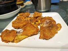 黄金脆皮猪手-莲餐厅·湖北菜·藕汤是头牌(愚园路店)