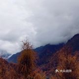 成都周边网红打卡地,红叶徒步两不误