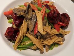 腐竹红葱牛肝菌-朵朵开素食餐厅(后宰门街店)