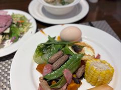 -BLU 全日制餐厅(上海安曼纳卓悦酒店)