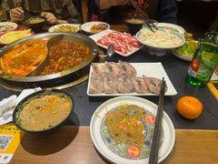 -沸炉重庆老火锅(军事博物馆店)