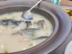 有机鱼头浓汤-浔味·山屿湖·正宗淳牌全鱼宴老字号
