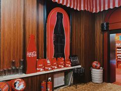 -可口可乐主题馆(中央大街店)