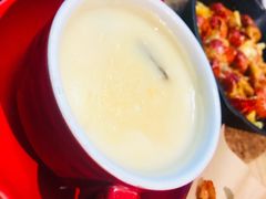 奶油蘑菇汤-必胜客(花舞大唐博物馆店)