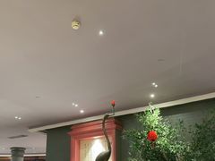 -八府香鸭·啫啫煲(华山路店)