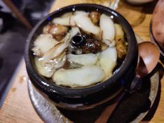 松茸汽锅鸡-一坐一忘云南菜(嘉里中心店)