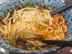 -螺世纪螺蛳粉·桂味小排档(裕德店)