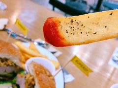 -HELLO 27 意面·沙拉·帕尼尼