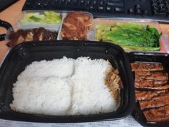 -瑞霖·隆江猪脚饭