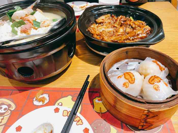 小黄鸭茶餐厅(花乡奥莱店)-"店内环境越来越显得普普通通,少了刚开业