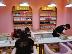 -米小兔美甲美睫