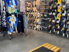 -迪卡侬(鲁泰大道店)