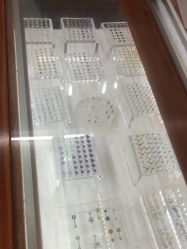-冰岛刺青·手工穿孔·耳洞吧·专业喜纹身