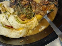 -万里闯关东铁锅炖菜馆(高新旗舰店)