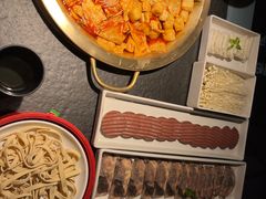 -九鼎轩脆毛肚火锅(南京东路店)