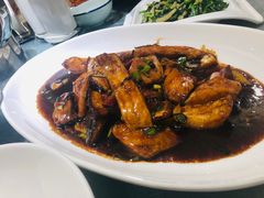 -侬佳蒸菜馆(听潮店)