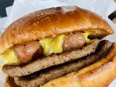 -麦当劳(沙井京基百纳广场店)