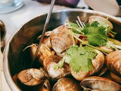 一桶蚬子-渔娘渔家丹东海鲜(东直门店)