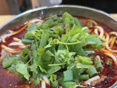 -张家羊肉汤粉小吃店