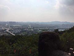-灵岩山风景区