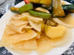 -八两八金·莱芜特色炒鸡(市南漳浦路店)