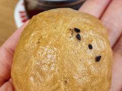 -鲍师傅糕点(青年汇店)