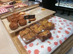 -仟吉·ART FARM主题店(菱角湖万达店)