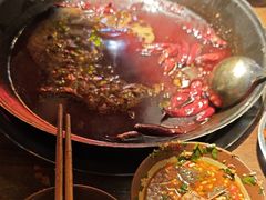 -萍姐火锅·公路夜市(武汉首店)