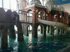 -月亮河温泉度假酒店