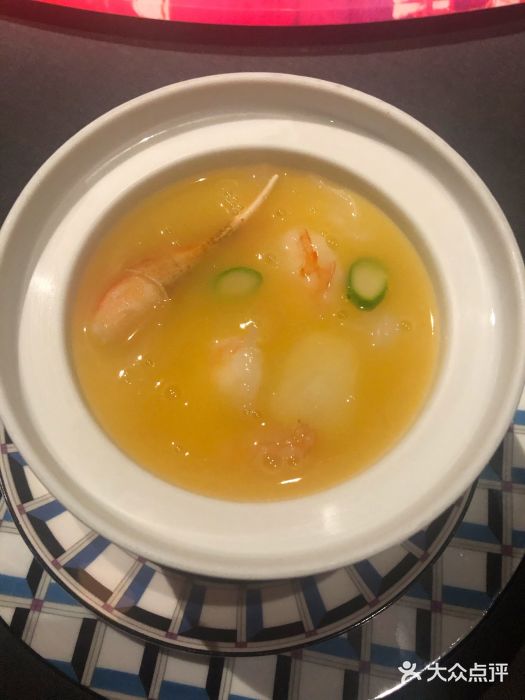 上海滩餐厅(BFC外滩金融中心店)海鲜浓汤黄坛子图片