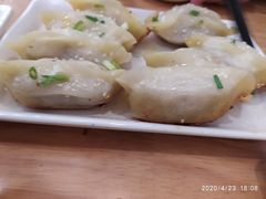 -小姜锅贴(凤凰街店)