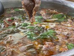 -黑竹沟新场牛肉火锅