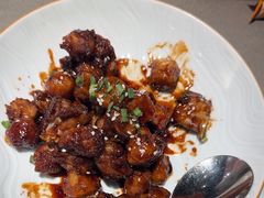 -小厨娘绣中淮扬(总统府大行宫店)