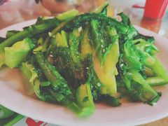 蒜蓉炒油麥菜-红炎炎农家菜老字号(金水台店)