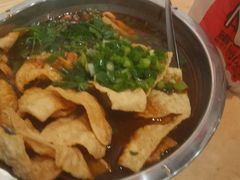 -柳州肥姨妈大骨螺蛳粉(万达中心店)