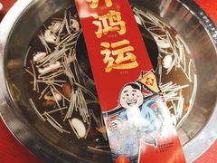 -谭鸭血老火锅(万象九宜城店)