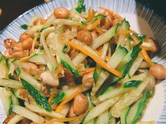 凉拌素三丝-小金鬼·煎饺·鸽子汤