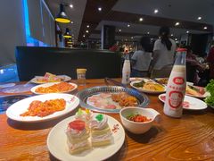 -韩大地海鲜自助烧烤城(黄兴路步行街店)