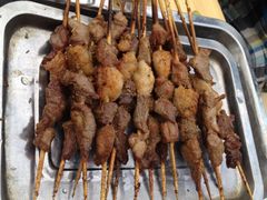 烤羊肉串-天津乾毓德饭庄·清真传统炒菜·海鲜烧烤(咸阳路店)