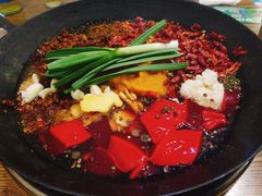 -周幺妹重庆老火锅(银泰城总店)