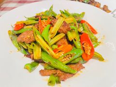 小炒黄牛肉-邓丽君音乐主题餐厅