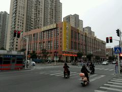 -兰陵农贸市场(新世界花苑店)